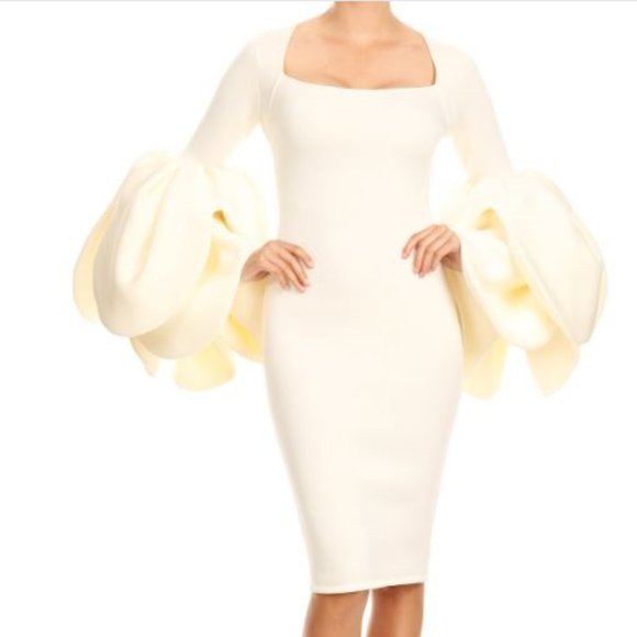 Dresses & Skirts - Cream Dress with Flower Sleeves